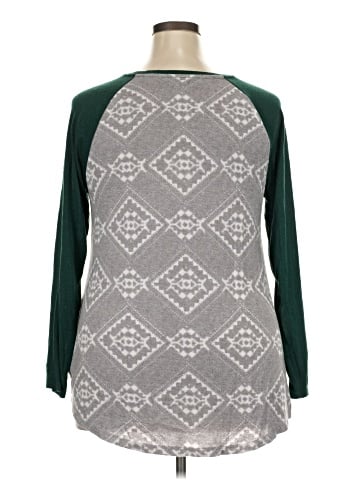 Maurices 3/4 Sleeve Top (view 2)