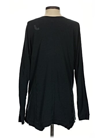 Lole Long Sleeve T-Shirt (view 2)