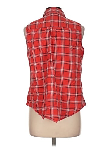 St. John's Bay Sleeveless Button-Down Shirt (view 2)