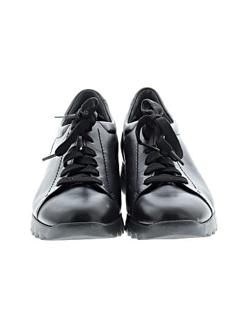 Munro American Sneakers (view 2)