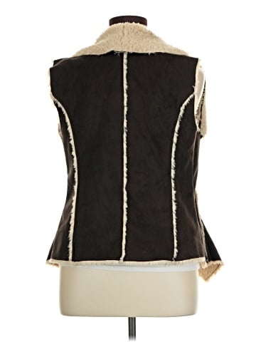 Knox Rose Faux Fur Vest (view 2)