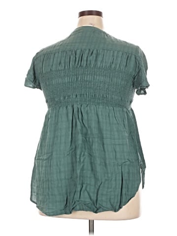Knox Rose Short Sleeve Blouse (view 2)
