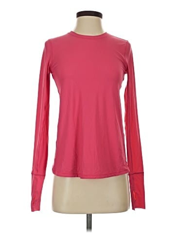 Lululemon Athletica Long Sleeve T-Shirt (view 1)