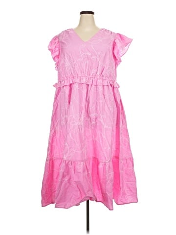Crown & Ivy Casual Dress (view 1)