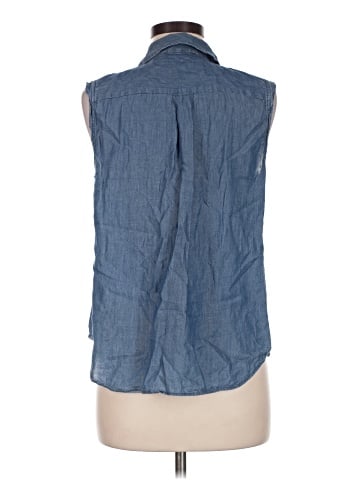 Ann Taylor LOFT Sleeveless Button-Down Shirt (view 2)