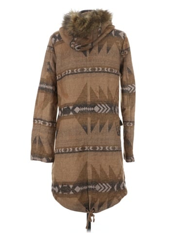BB Dakota Coat (view 2)