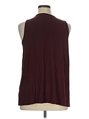 LUXE Sleeveless T-Shirt (view 2)