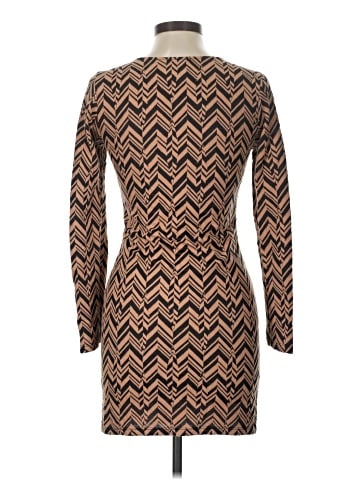 Everly Casual Dress (view 2)