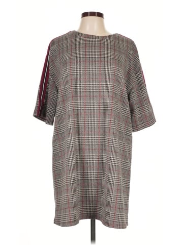 Trafaluc by Zara Casual Dress (view 1)