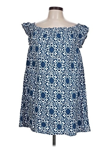 Vineyard Vines Casual Dress (view 1)