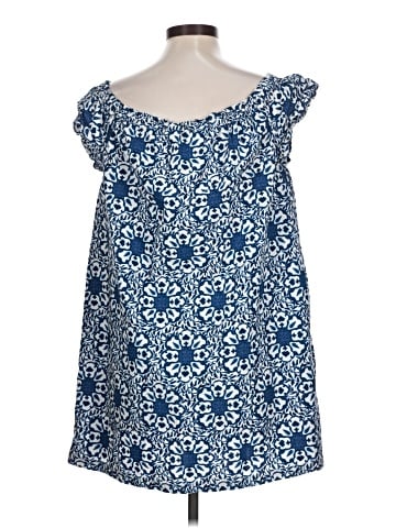 Vineyard Vines Casual Dress (view 2)