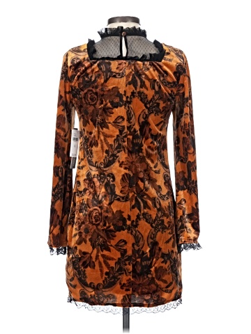Maeve Cocktail Dress (view 2)