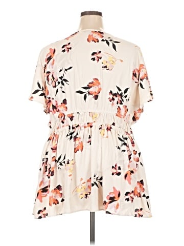 Torrid Short Sleeve Blouse (view 2)