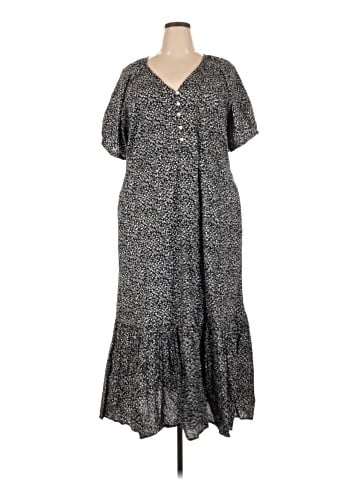 Old Navy Casual Dress (view 1)