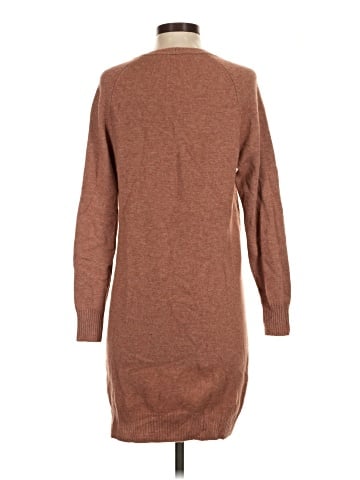 Vince. Wool Pullover Sweater (view 2)