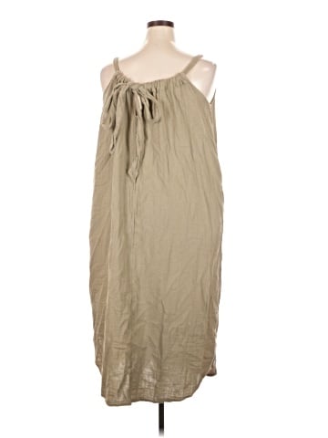 Old Navy Casual Dress (view 2)