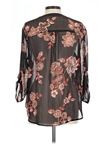 Maurices 3/4 Sleeve Blouse (view 2)