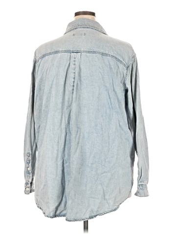 Ava & Viv 3/4 Sleeve Button-Down Shirt (view 2)