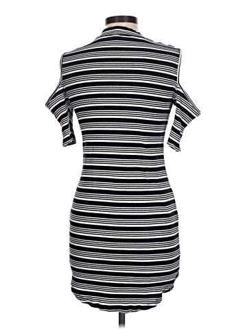 No Boundaries Casual Dress (view 2)