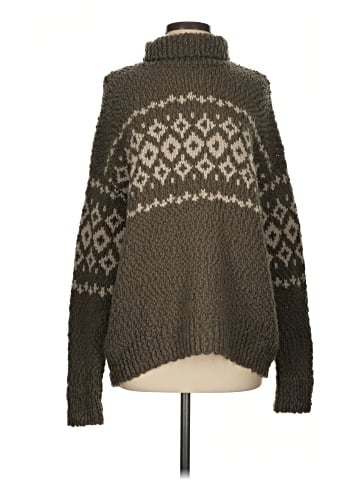 Vince. Wool Pullover Sweater (view 1)