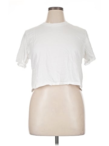 Abercrombie & Fitch Short Sleeve T-Shirt (view 1)