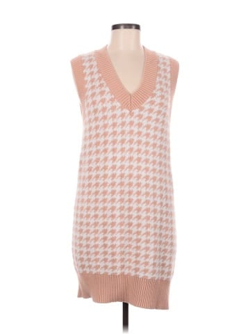 Abercrombie & Fitch Sweater Vest (view 1)
