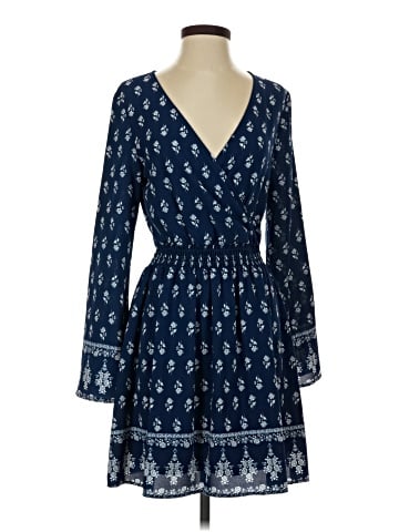 Xhilaration Casual Dress (view 1)