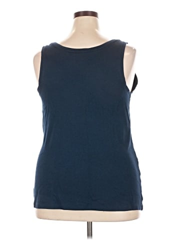 Ava & Viv Tank Top (view 2)