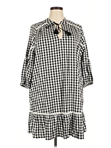Crown & Ivy Casual Dress (view 1)