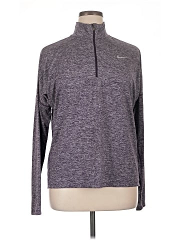 Nike Long Sleeve T-Shirt (view 1)