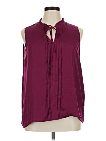 Simply Vera Vera Wang Sleeveless T-Shirt (view 1)