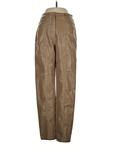 Wilfred Khakis (view 1)