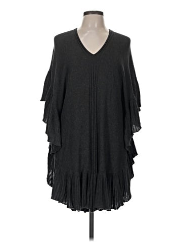 Max Studio Poncho (view 1)