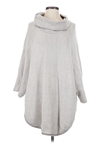Ann Taylor LOFT Outlet Poncho (view 1)