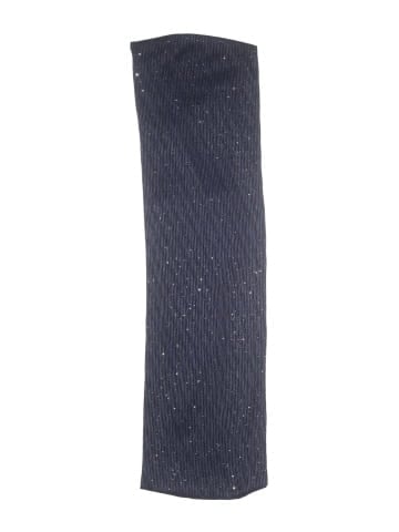 Sholdit Scarf (view 2)