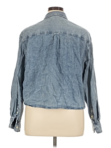 Gap Long Sleeve Button-Down Shirt (view 2)