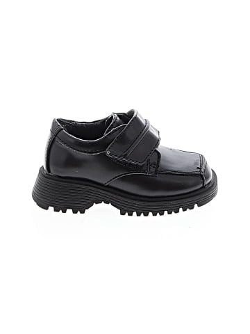 The Children's Place Dress Shoes (view 1)