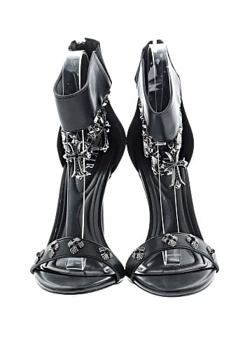 Akira Heels (view 2)
