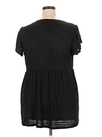 Avenue Short Sleeve Blouse (view 2)