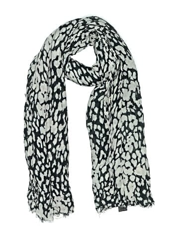 Zara Scarf (view 1)