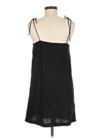 Old Navy Sleeveless Blouse (view 2)