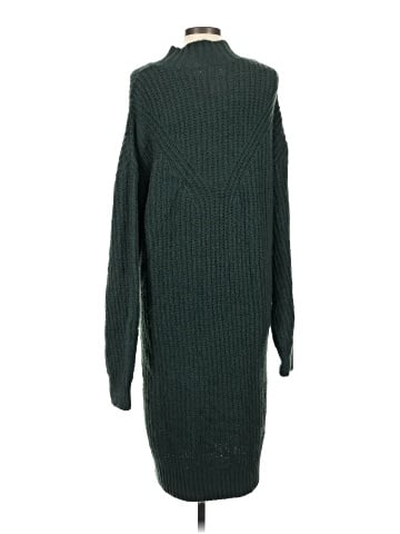 Old Navy Casual Dress (view 2)