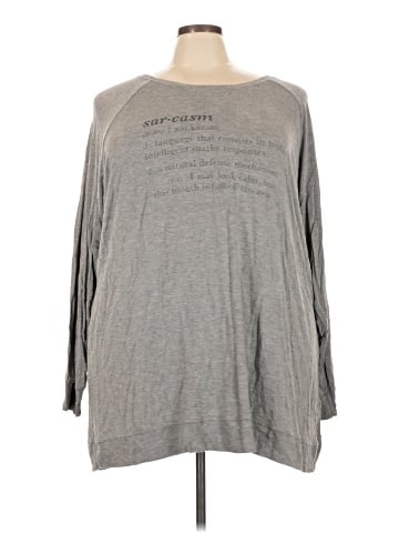Torrid 3/4 Sleeve T-Shirt (view 1)
