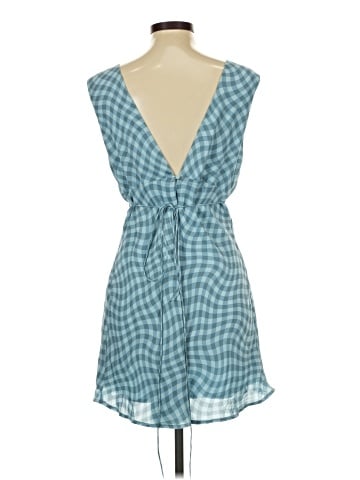 Le Lis Cocktail Dress (view 2)