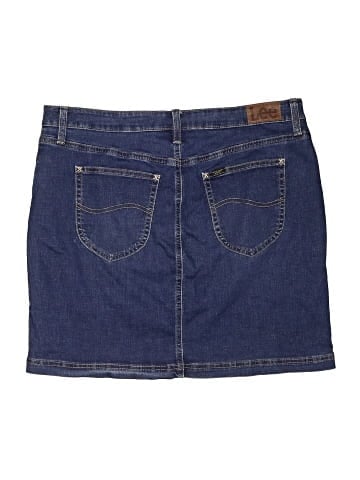 Lee Skort (view 2)