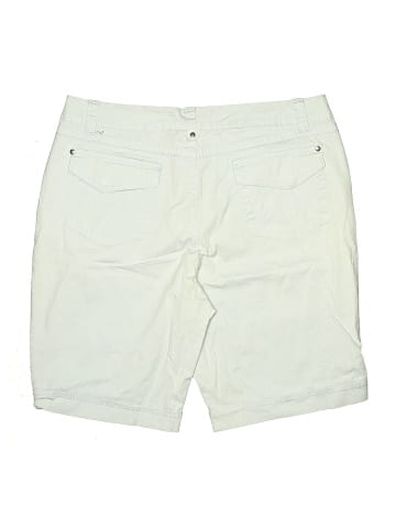 Gloria Vanderbilt Khaki Shorts (view 2)