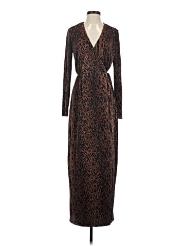 WAYF Casual Dress (view 1)