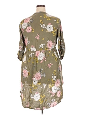 Torrid 3/4 Sleeve Blouse (view 2)