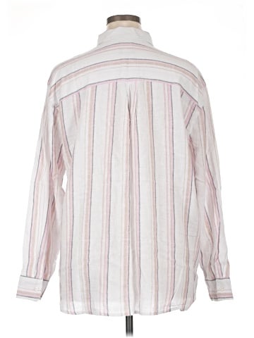 Gap Long Sleeve Button-Down Shirt (view 2)
