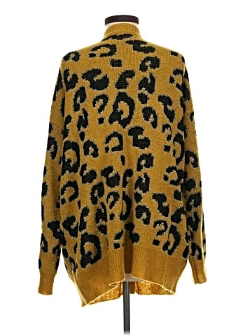 JOA Cardigan (view 2)